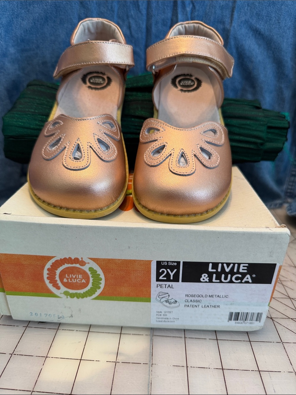 *NEW* Livie & Luca Rose size 2Y  Gold Metallic Mary Jane Shoes